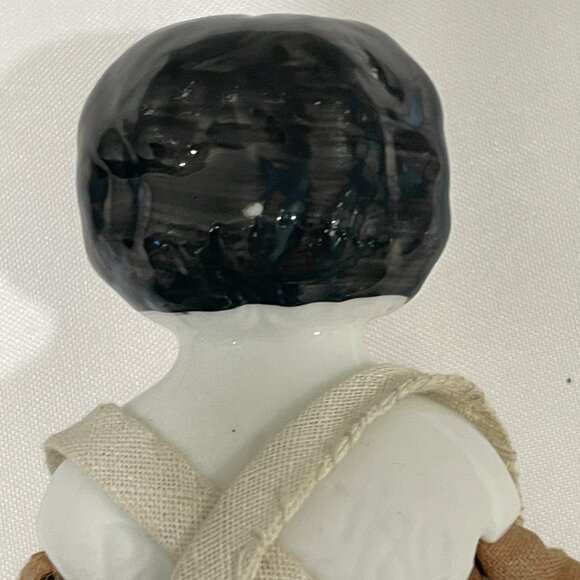 HERTWIG GERMAN ANTIQUE CHINA DOLL c.1880, Genuine - Picture 4 of 16